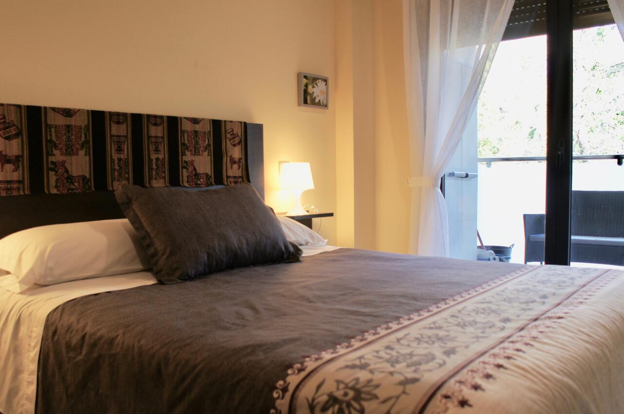 Apartamento Miraflores Аренас де Сан Педро Екстериор снимка