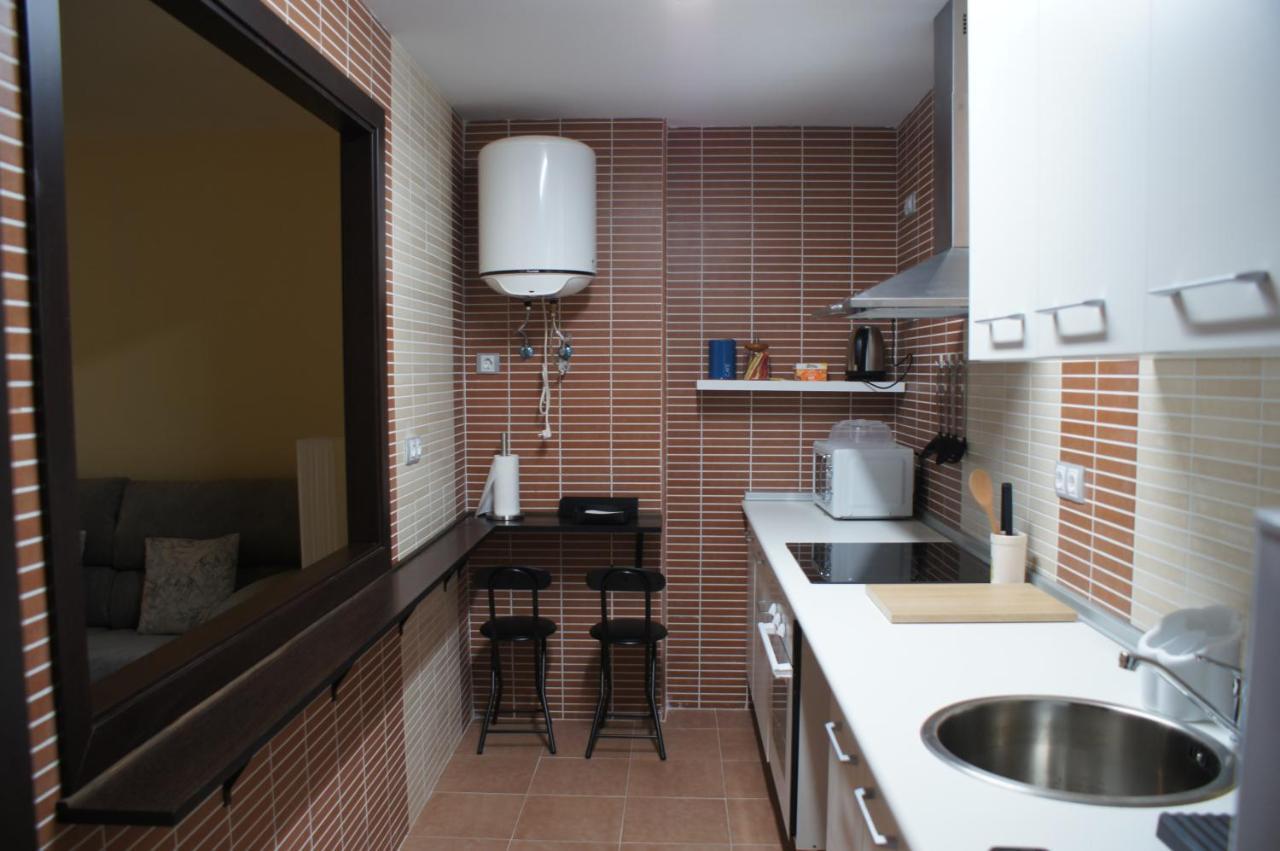 Apartamento Miraflores Аренас де Сан Педро Екстериор снимка