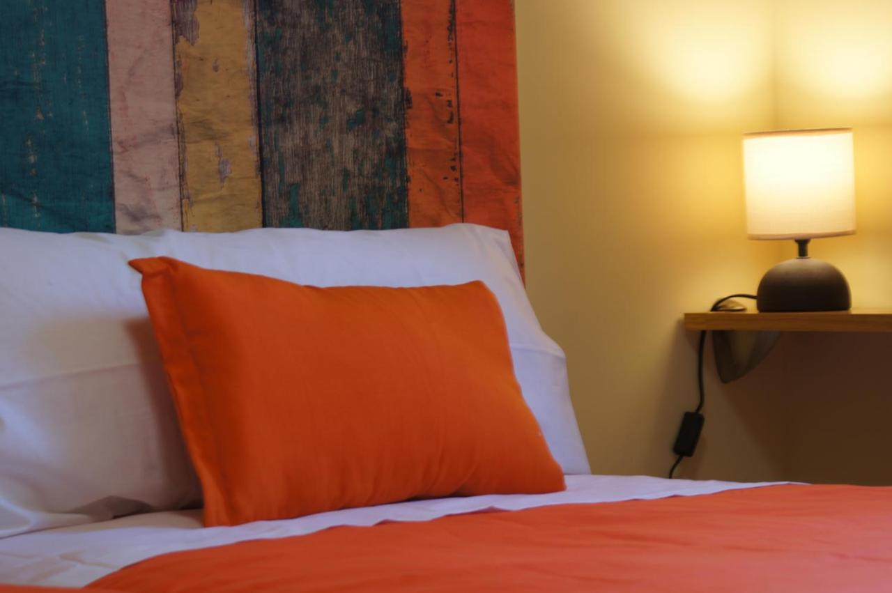 Apartamento Miraflores Аренас де Сан Педро Екстериор снимка